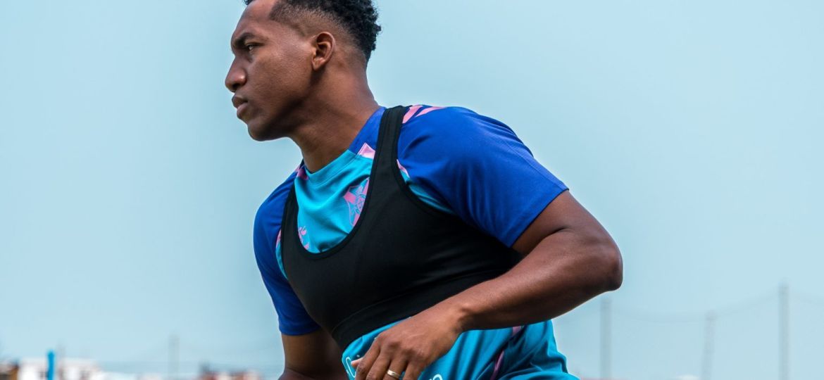Landázuri en el primer entrenamiento de la pretemporada (CD Tenerife)