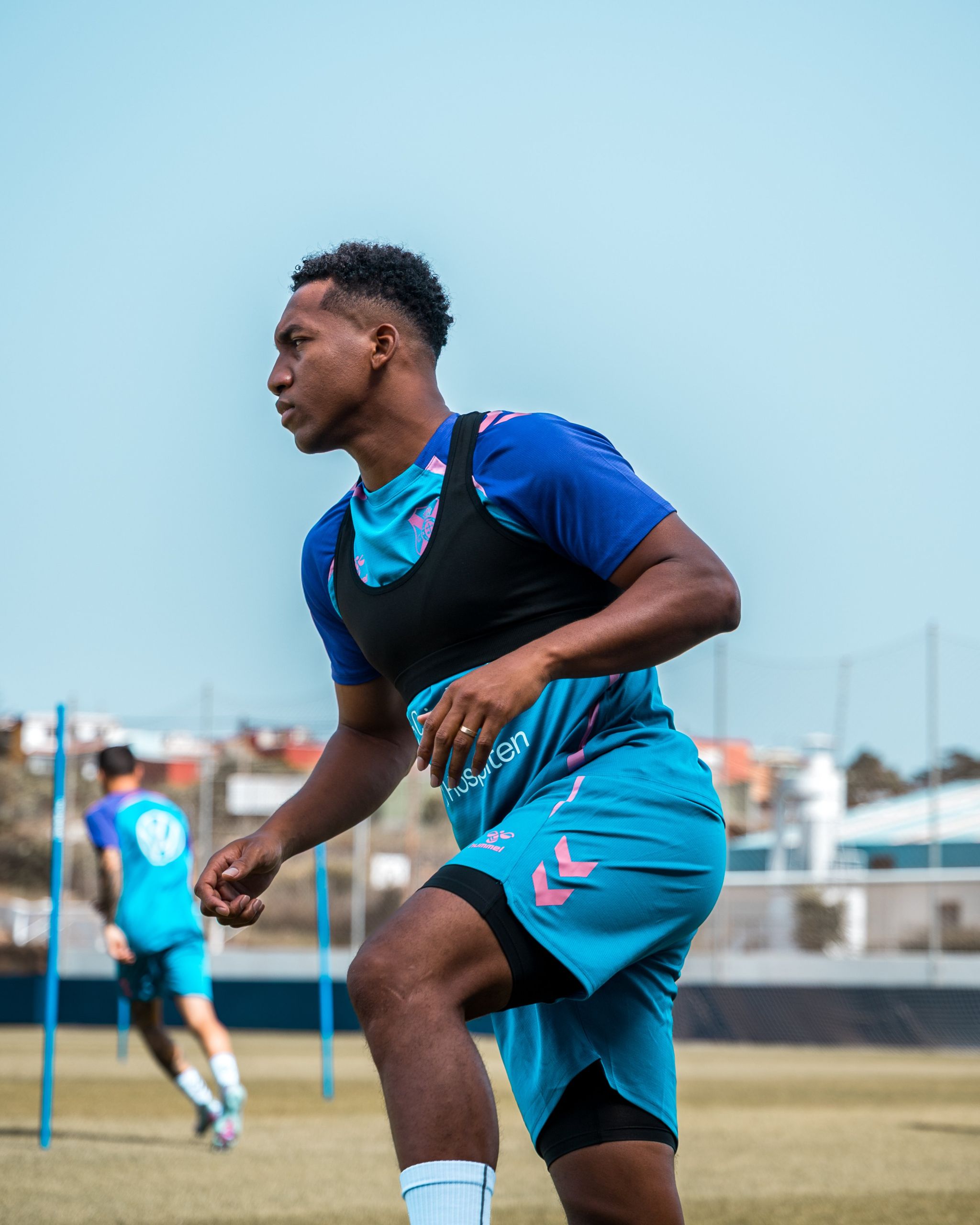 Landázuri en el primer entrenamiento de la pretemporada (CD Tenerife)