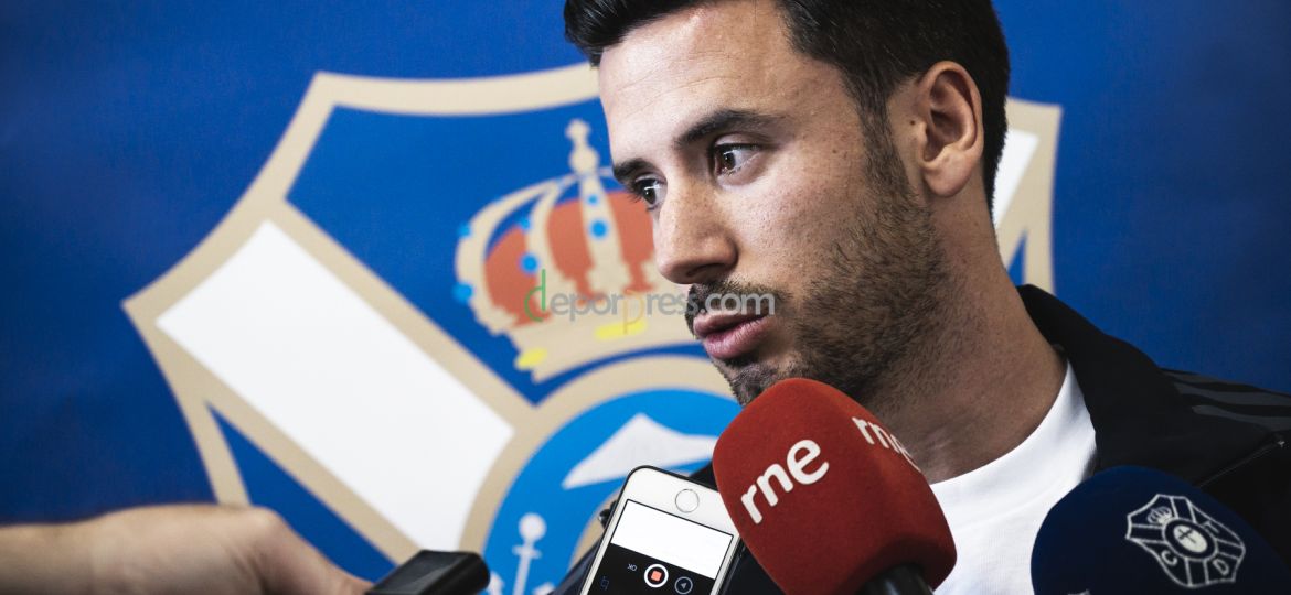 Llegada Javi Muñoz cd tenerife (2)
