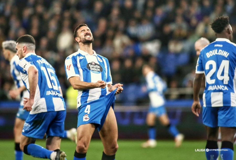 Los jugadores del Dépor en Riazor (La Liga)