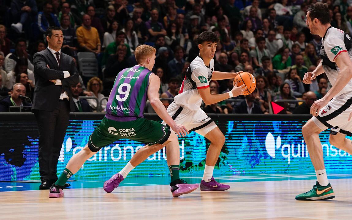 Lucas Medal, en su debut frente a Unicaja (@COVIRANGRANADA).