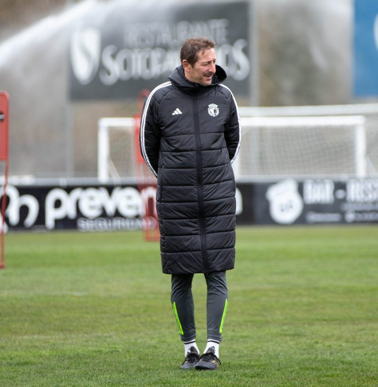 Luis Miguel Ramis durante un entrenamiento (@Burgos_CF)