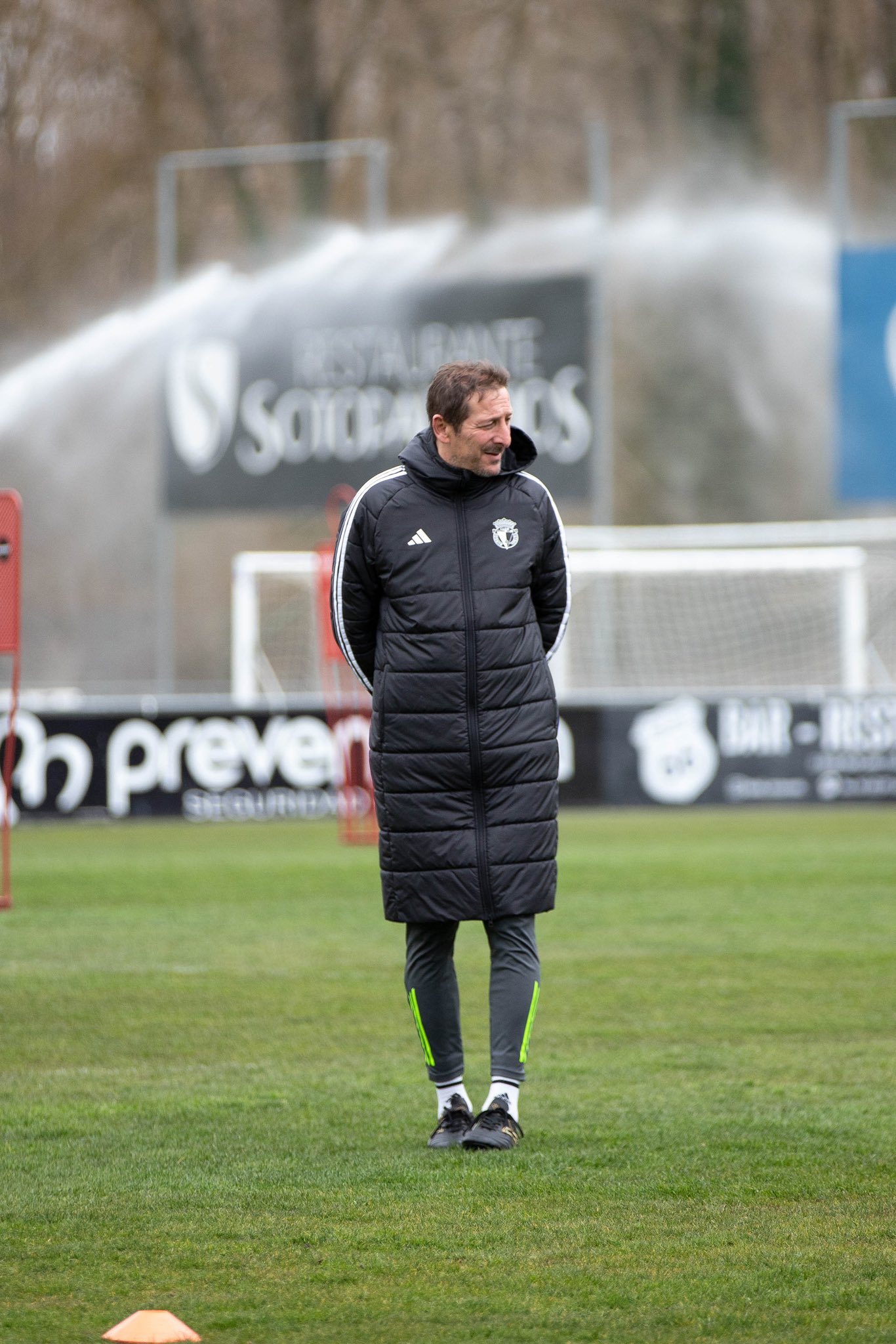 Luis Miguel Ramis durante un entrenamiento (@Burgos_CF)