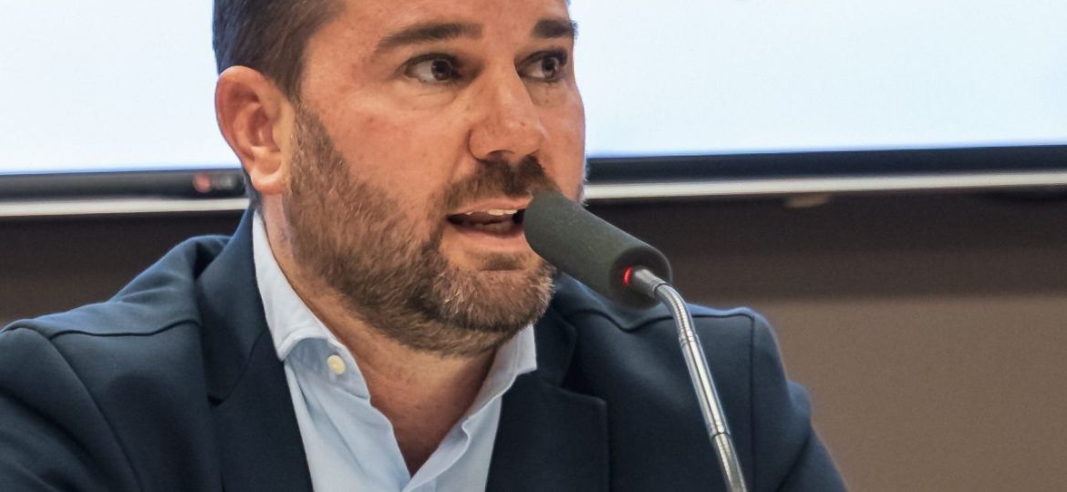 Manu Guill en la presentación de Noel López (CD Tenerife)