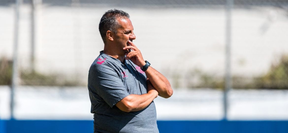Mazinho entrenador del Tenerife B (CD TENERIFE)