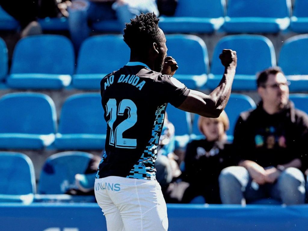 Mo Dauda celebrando su gol al Hércules (@ibizaud)