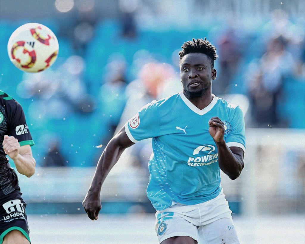 Mo Dauda con el Ibiza frente al Antequera (@ibizaud)