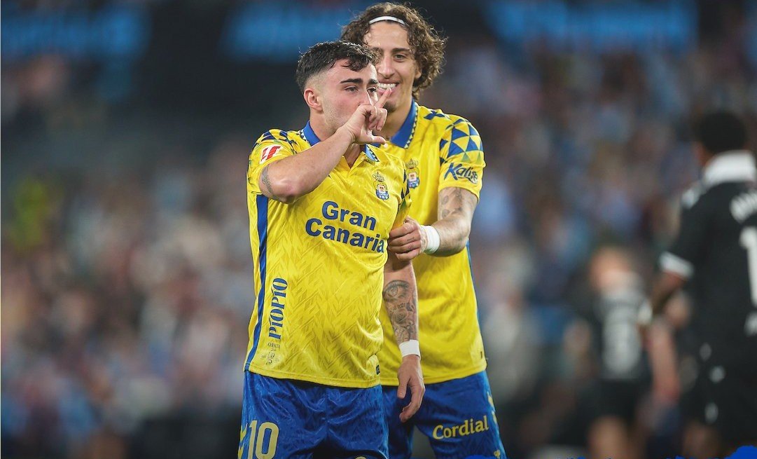 Moleiro celebrando el 1-1 en Vigo (UDLP.es)