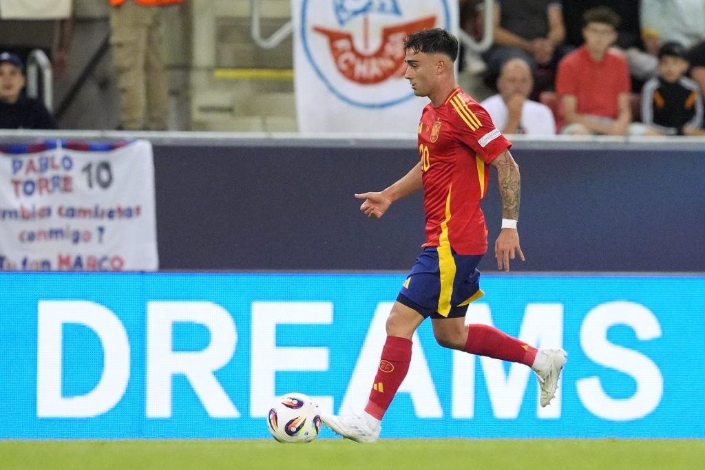 Moleiro con la Sub 21 en el Europeo (@SEFutbol)