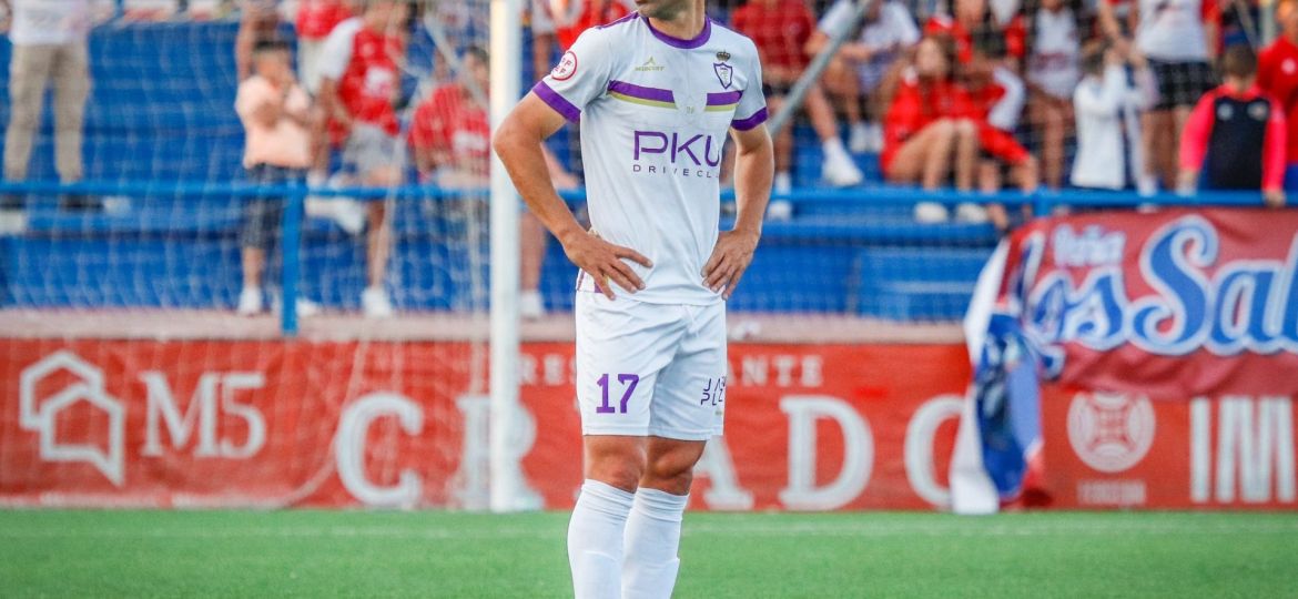 Moyano con la elástica del Real Jaén (@javimoyano7)