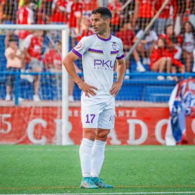 Moyano con la elástica del Real Jaén (@javimoyano7)