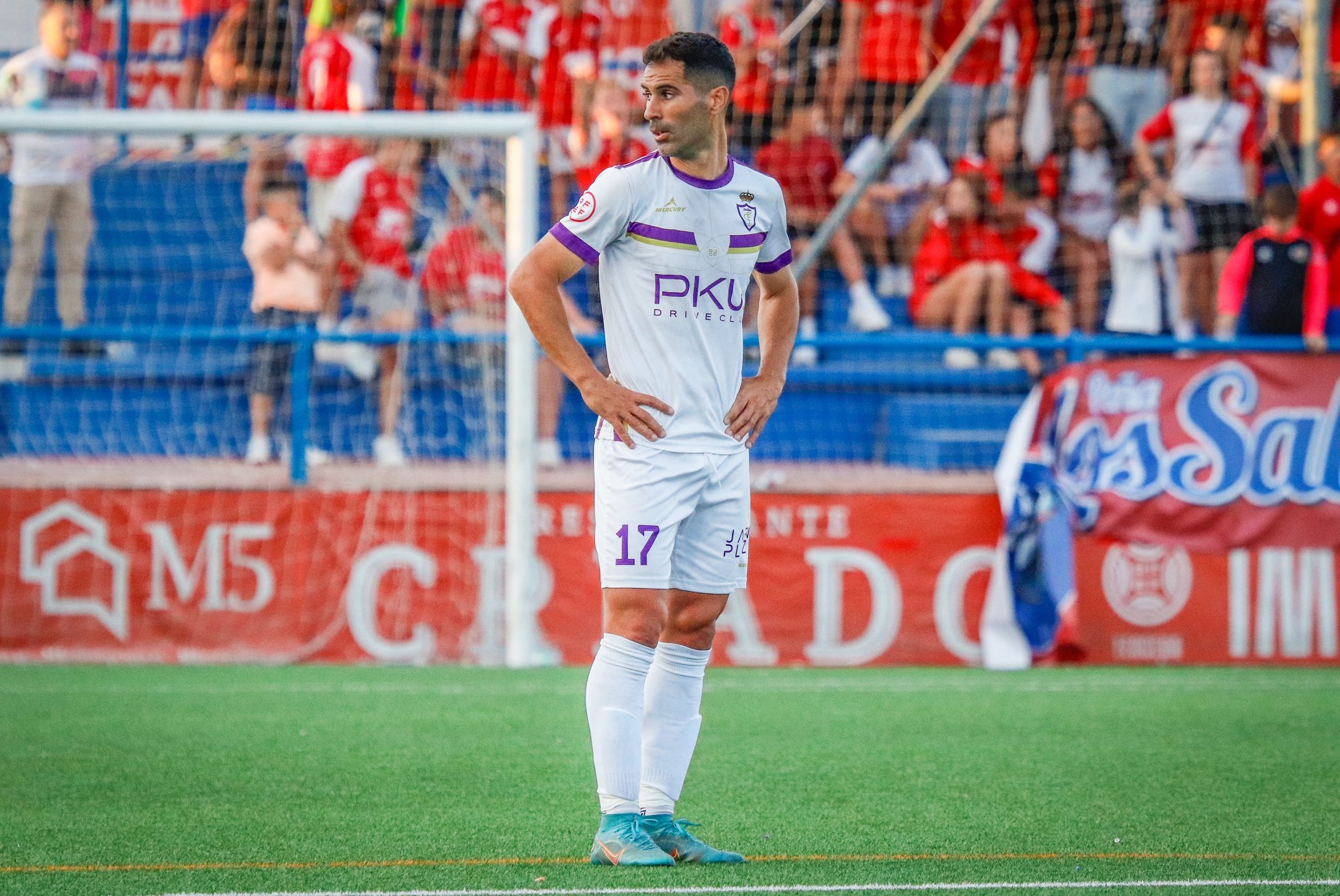 Moyano con la elástica del Real Jaén (@javimoyano7)
