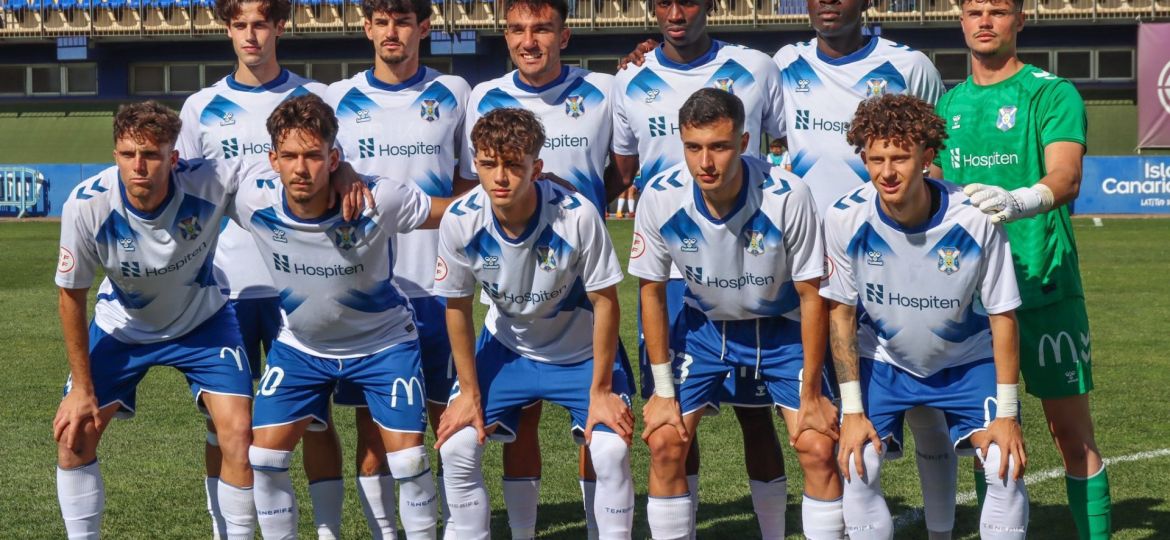 Once blanquiazul frente al Móstoles (@CdtCantera)