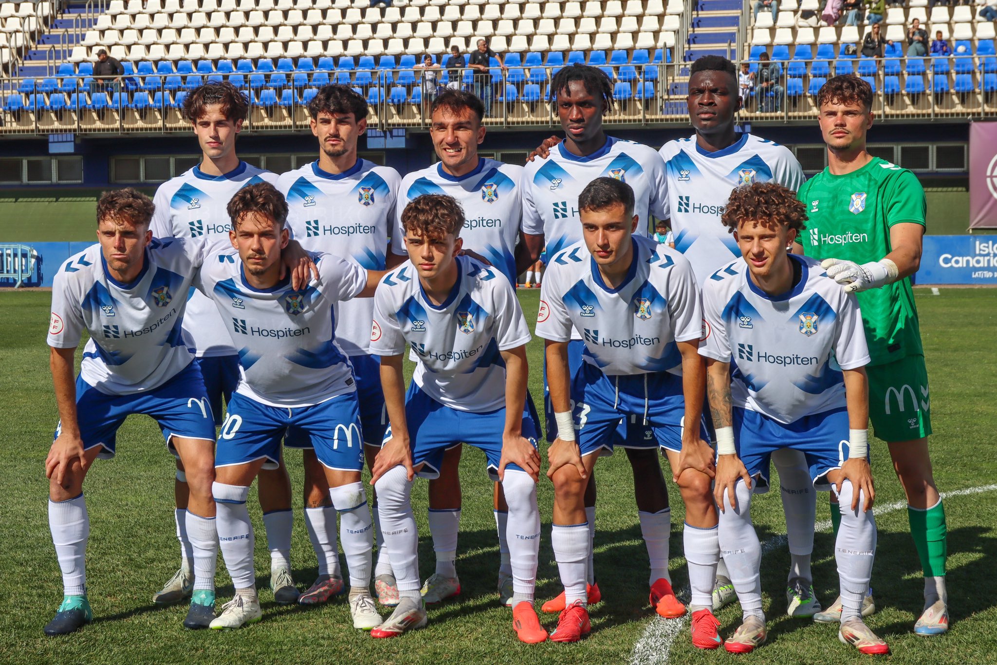 Once blanquiazul frente al Móstoles (@CdtCantera)