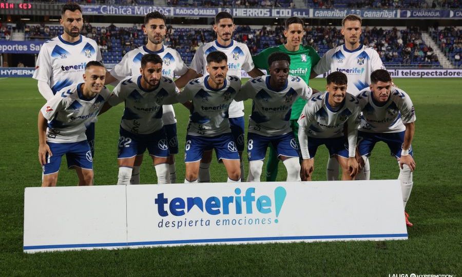 Once del Tenerife contra el Córdoba (LA LIGA)