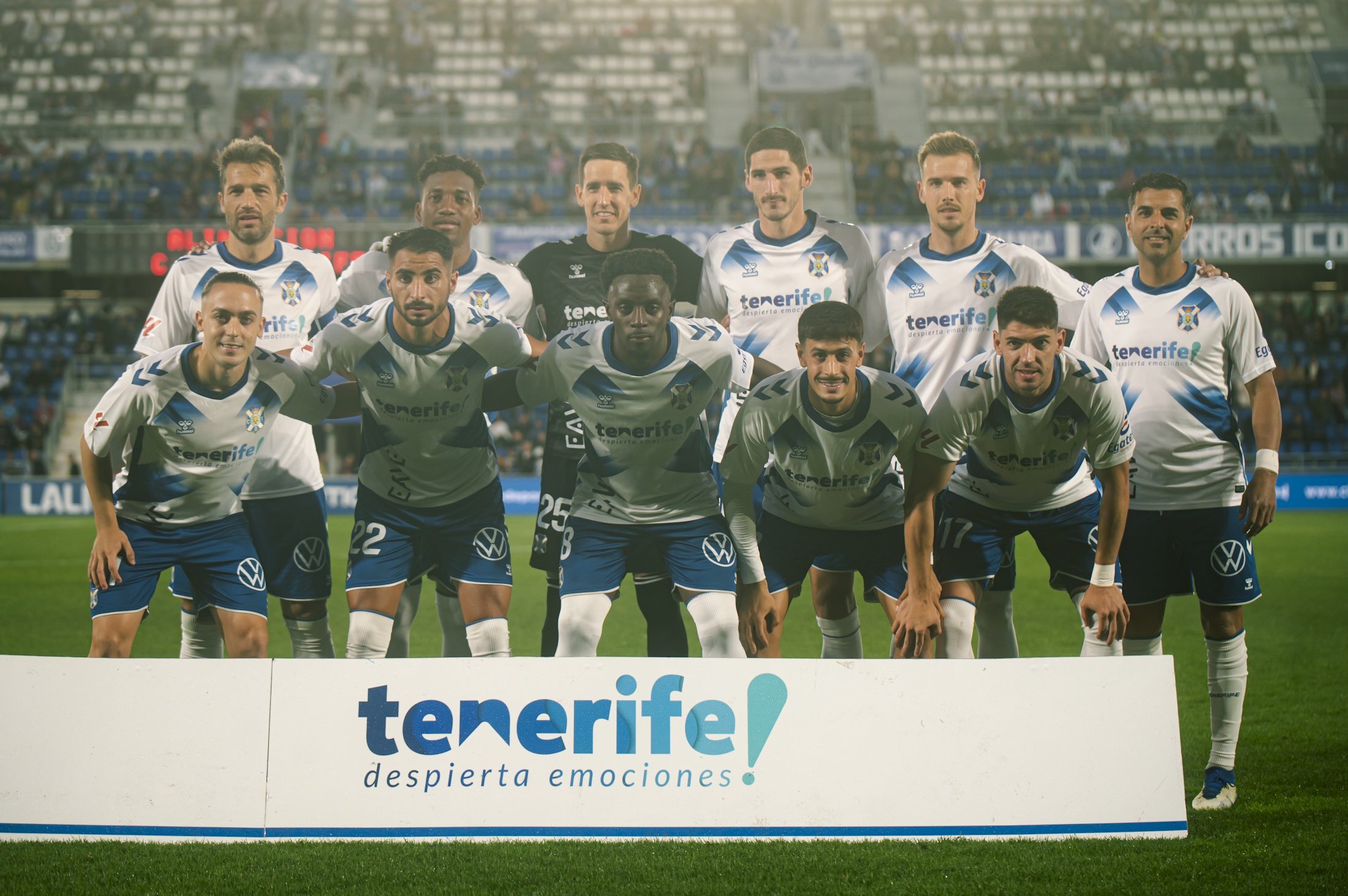 Once del Tenerife contra el Granada (CD TENERIFE)