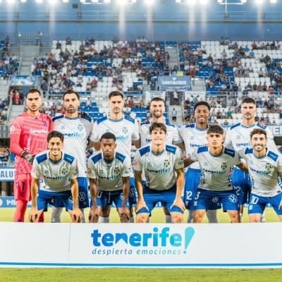 Once inicial contra el Zamora (CD TENERIFE)|Juanjo Sánchez durante el partido (CD TENERIFE)|Juanjo Sánchez durante el partido (CD TENERIFE)
