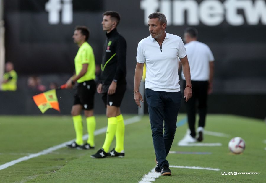 Óscar Cano en el Eldense- Tenerife (LA LIGA)