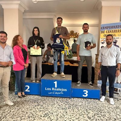 Podio del Campeonato de Canarias de Raid 2025 (CEDIDA)