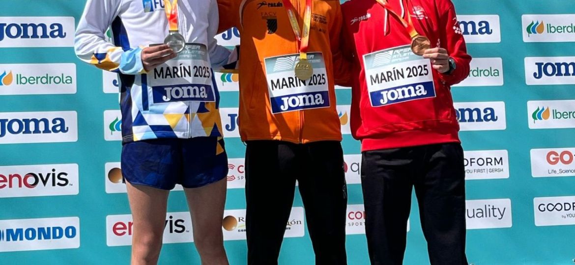 Pablo González con su medalla (CEDIDA)