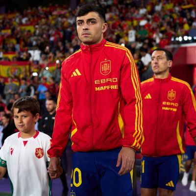 Pedri antes de jugar un partido con España (@SEFutbol)