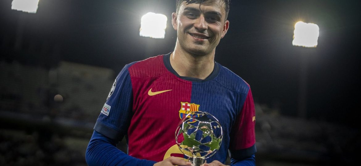 Pedri con el MVP del partido de la Champions (@Pedri)