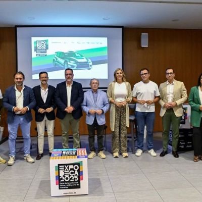 Presentación del Automovilismo en Expodeca (CEDIDA)|Presentación Automovilismo Expodeca con los voluntarios de la feria (CEDIDA)