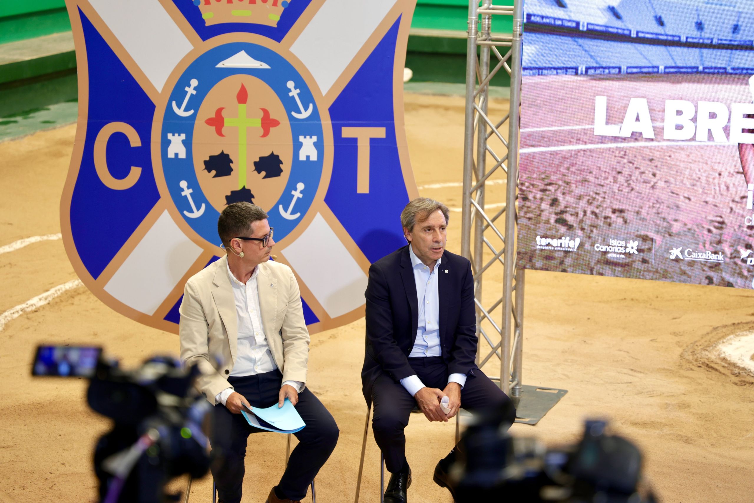 Presetación de la campaña de abonos en el Terrero de Lucha Pancho Suárez (CD Tenerife)