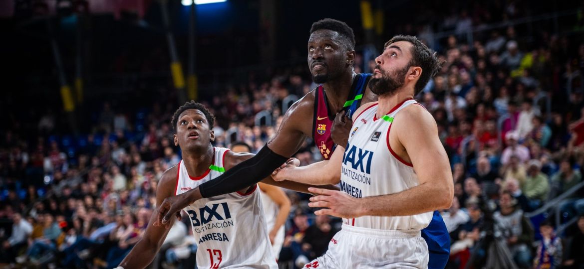 Acción del último derbi catalán (ACB Media / Marc Graupera)