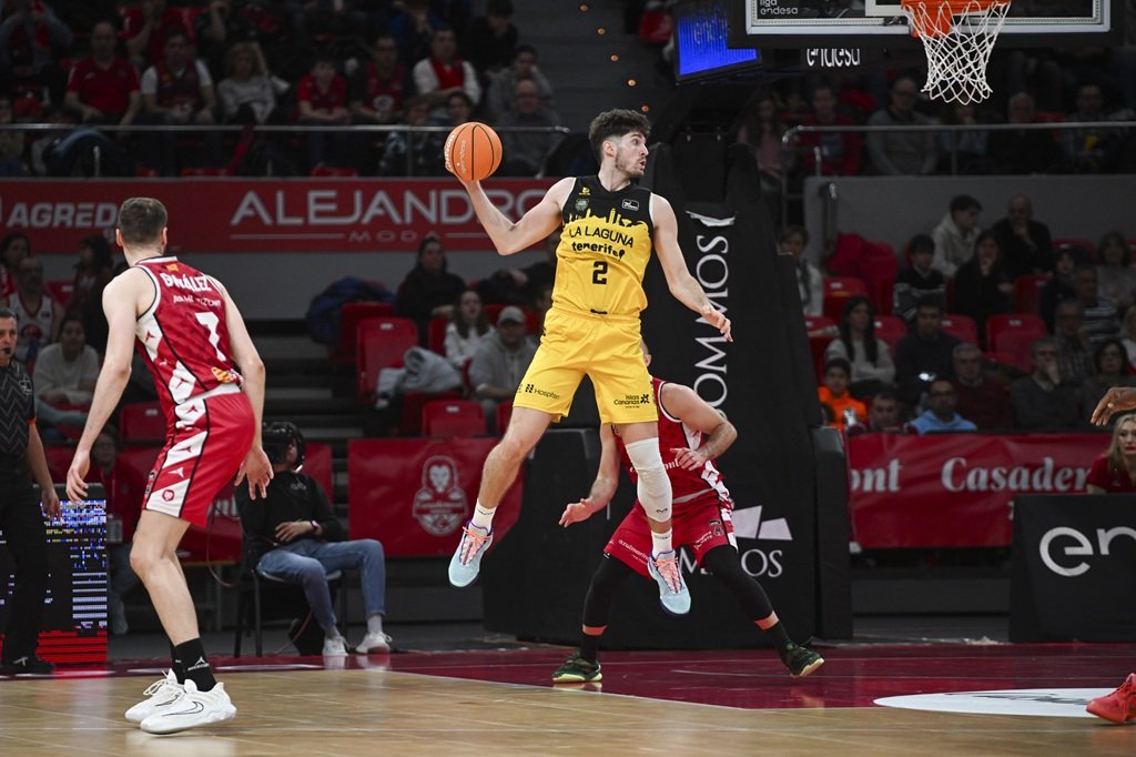 Kostas Kostadinov (ACB Photo / Álvaro Sánchez).