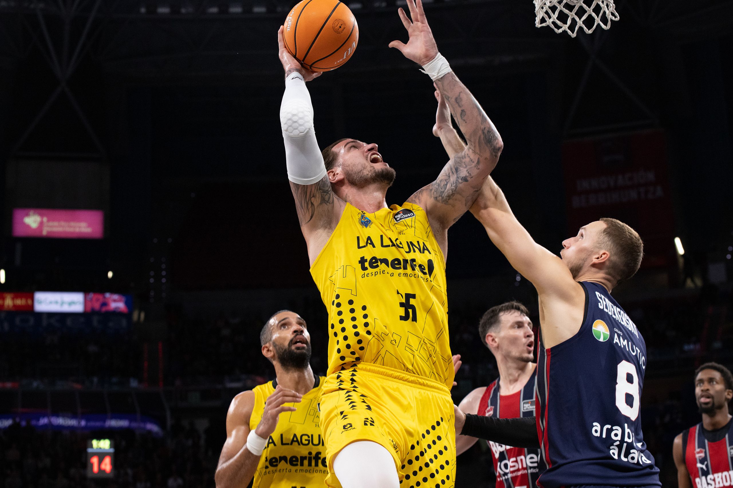 Fran Guerra en el Buesa Arena (ACB Media / Ekaitz Otxoa)
