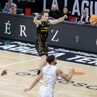 Marcelinho Huertas