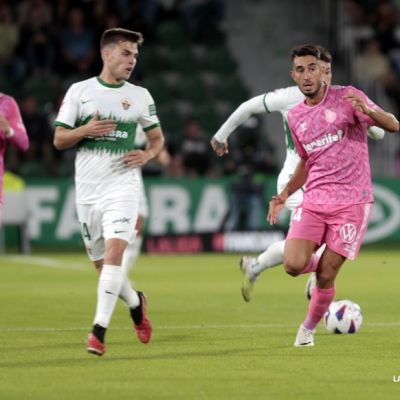Roberto López en el partido contra el Elche (LALIGA)
