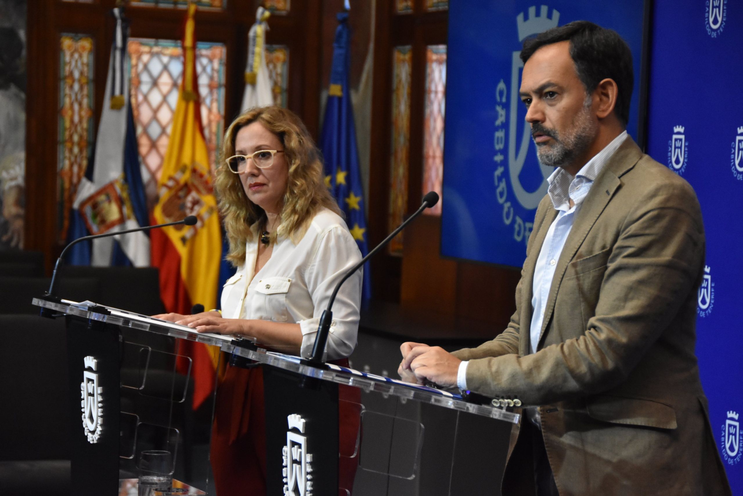Rosa Dávila en una rueda de prensa (@rdavmam)