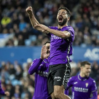 Rubén Alves celebrando el gol ante el Real Zaragoza (LaLiga)