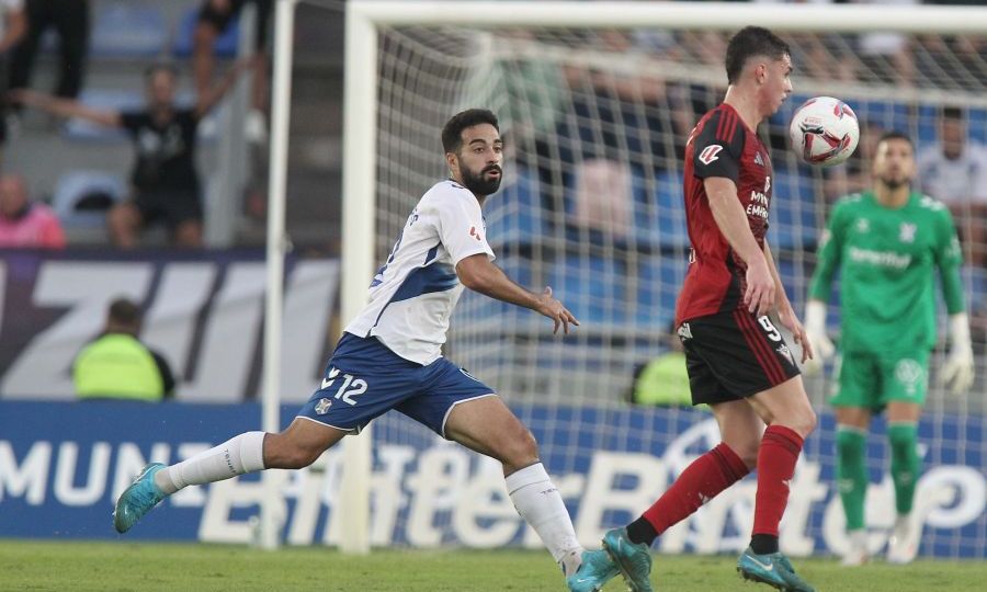 Rubén Alves durante el partido contra el Mirandés (LA LIGA)