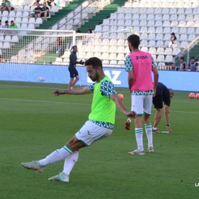 Rubén Alves en el calentamiento (La Liga)