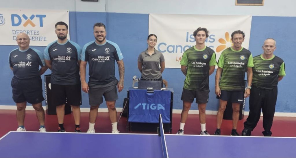 Equipo de Segunda de tenis de mesa. (CÍRCULO)|Equipo de Tercera de tenis de mesa. (CÍRCULO)