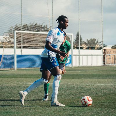 Salifo en un partido del Tenerife B