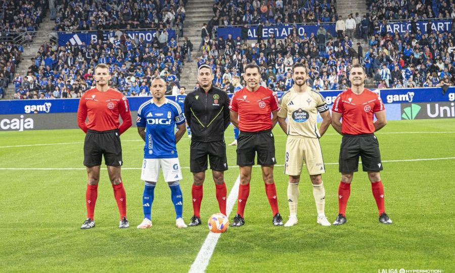 Sánchez Villalobos pitó el Oviedo - Racing de Ferrol (La Liga)