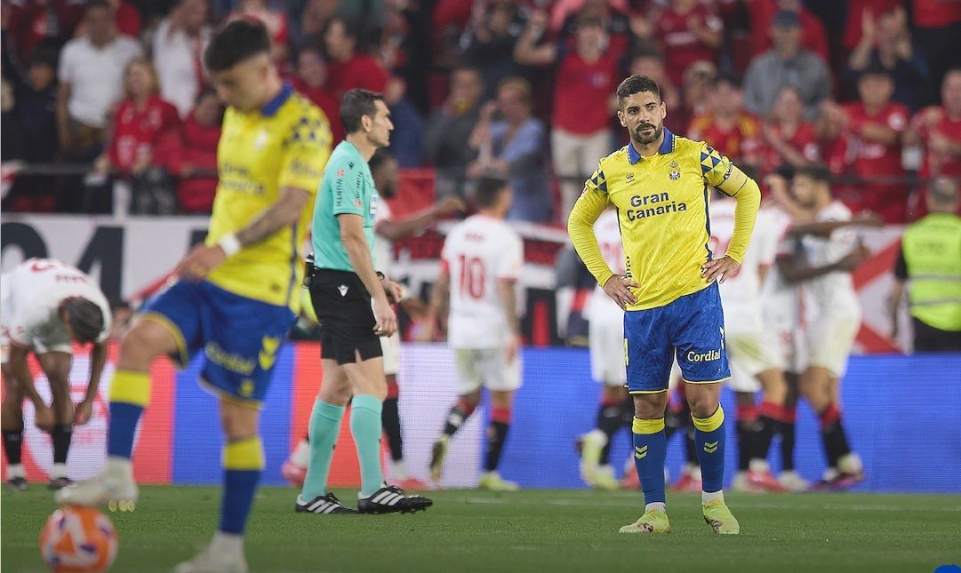 Álex Suárez tras el gol del Sevilla (UDLP.es)