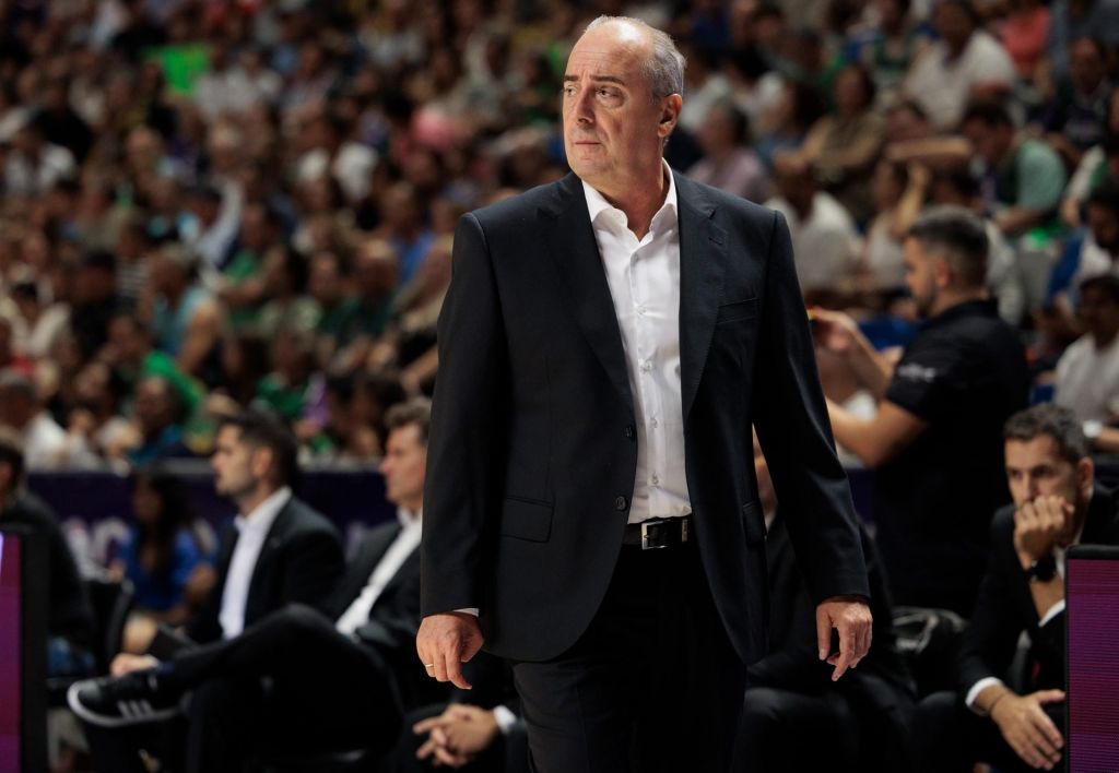 Txus Vidorreta durante el Real Madrid- La Laguna Tenerife (ACB PHOTO)