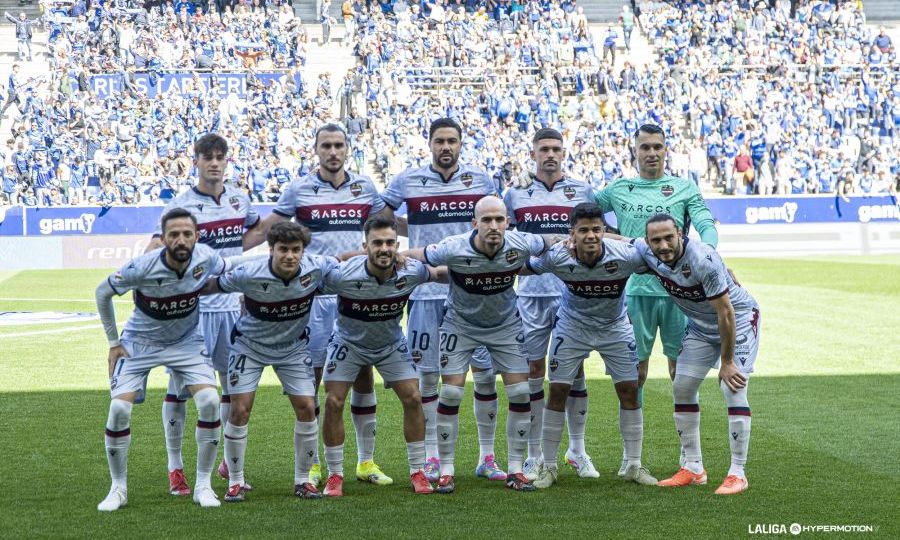 Último once titular del Levante