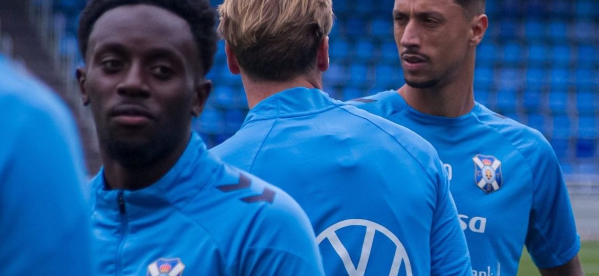 Un entrenamiento en el Heliodoro (@CDTOficial)