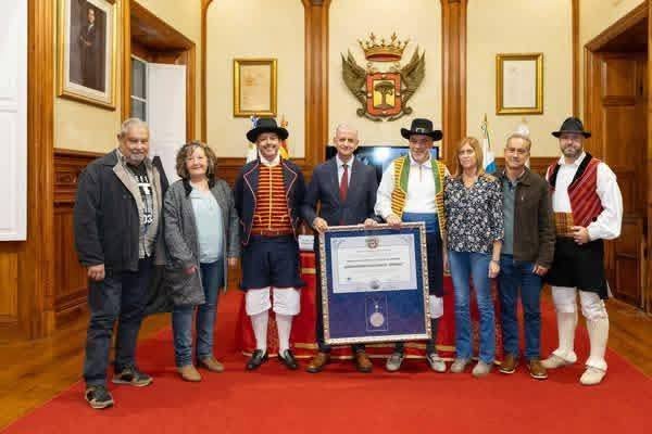 Un momento del acto (LA OROTAVA)