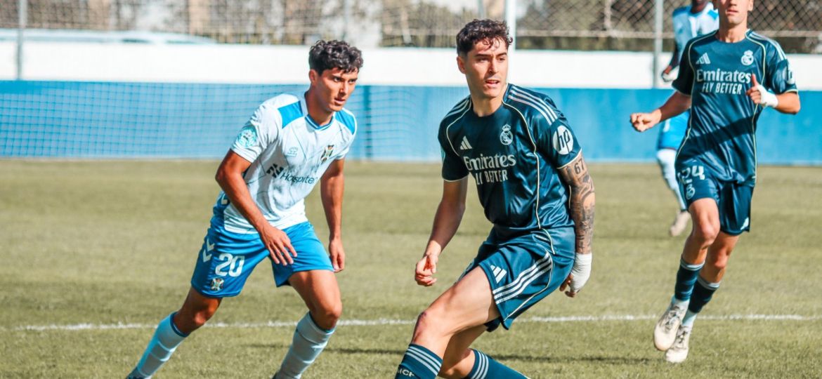 Una acción del partido (CD TENERIFEE)