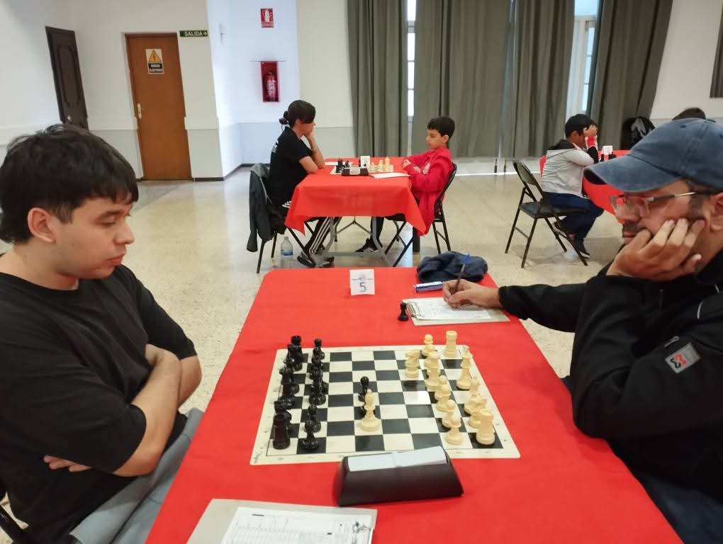 Una de las partidas (CÍRCULO DE AMISTAD XII DE ENERO)