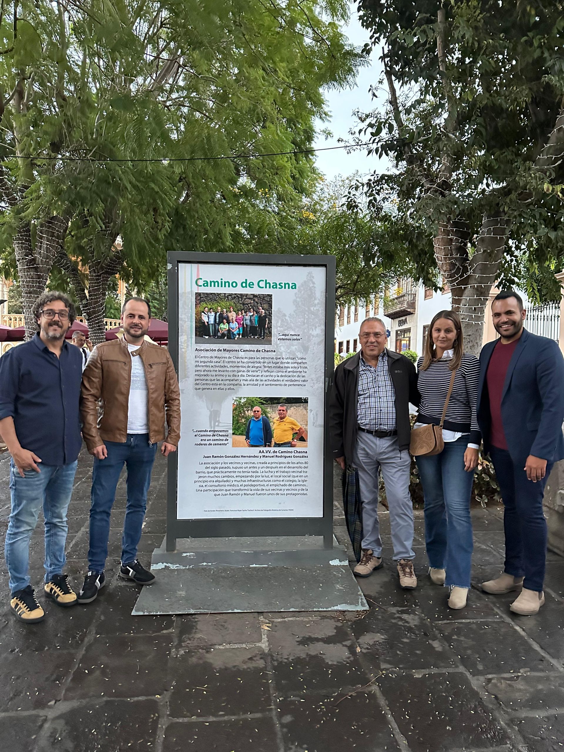 Uno de los tablones con los homenajeados (LA OROTAVA)