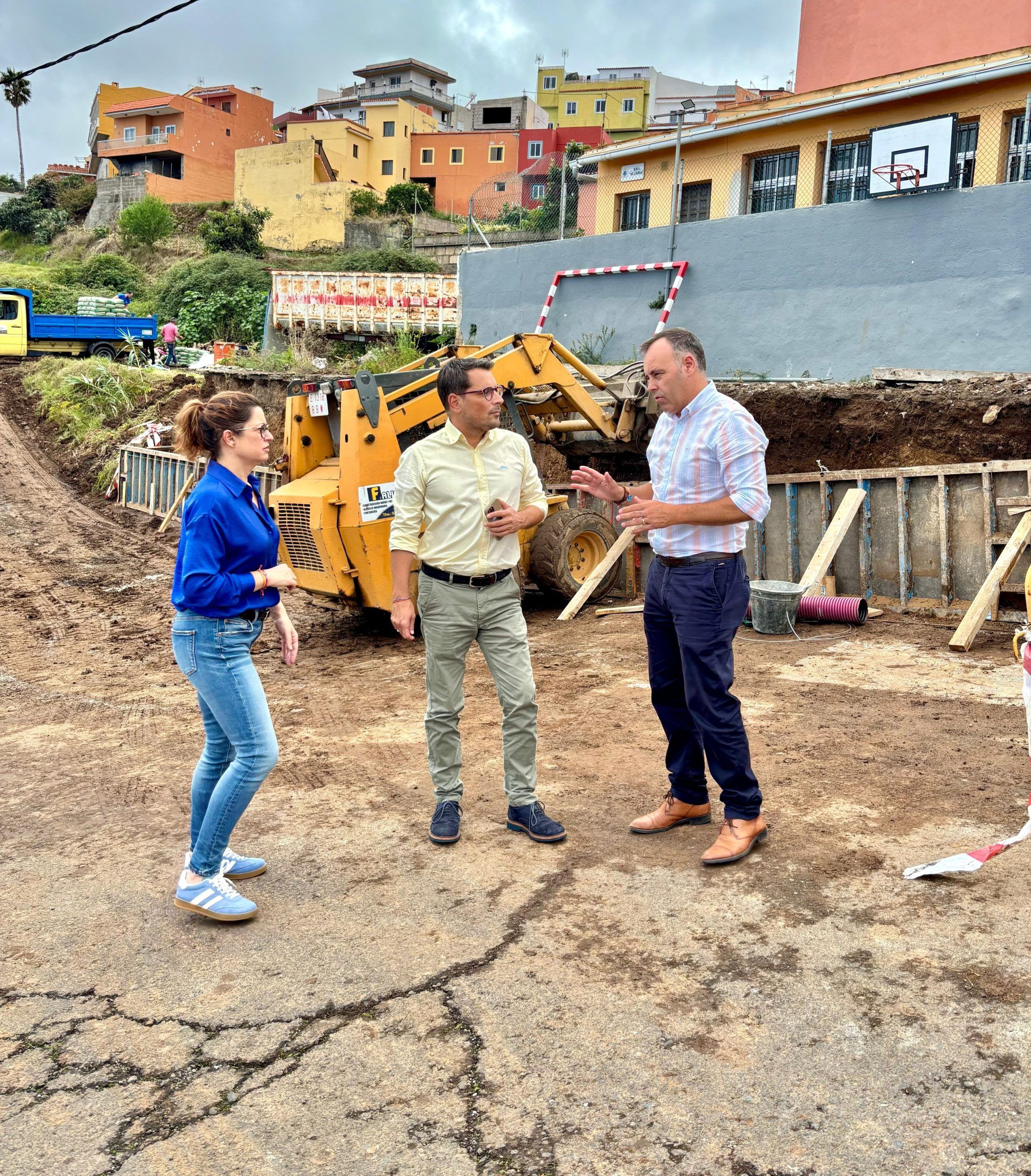 Visita a los trabajos de reconstrucción (LOS REALEJOS)
