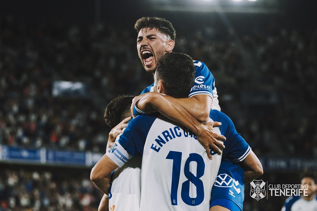 Waldo y Gallego, festejando el 1-0 (CD TENERIFE).